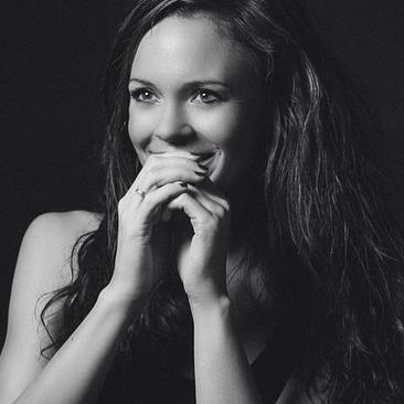 Profile Picture of Rachel Boston Daily (@RachelBostons) on Twitter