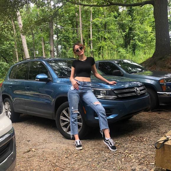 Profile Picture of Heather Bodamer (@hbodamer) on Poshmark