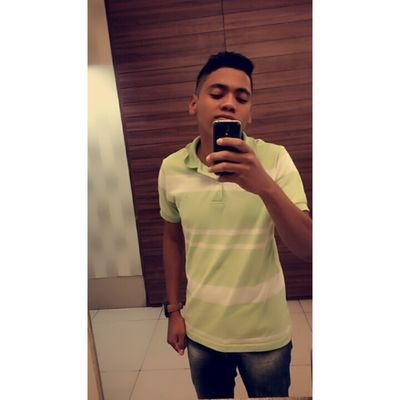 Profile Picture of Alexander Lopes (@xandenho10) on Twitter