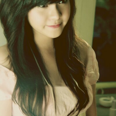 Profile Picture of Nguyễn Tú Trâm (@BeBauBi) on Twitter