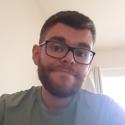 Profile Picture of MrLander11 (@JamesLander11) on Twitter