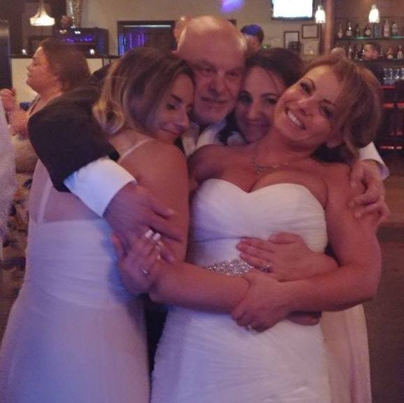 Profile Picture of Anet Barsano (@abar33) on Poshmark