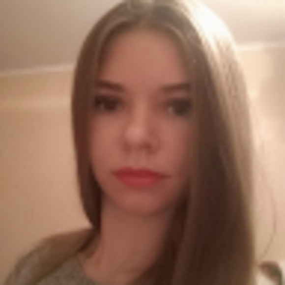 Profile Picture of Olha Lesik (@lesikolha11) on Poshmark