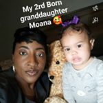 Profile Picture of Donna Harris Moore (@awwcoco_milk__chocolate) on Instagram