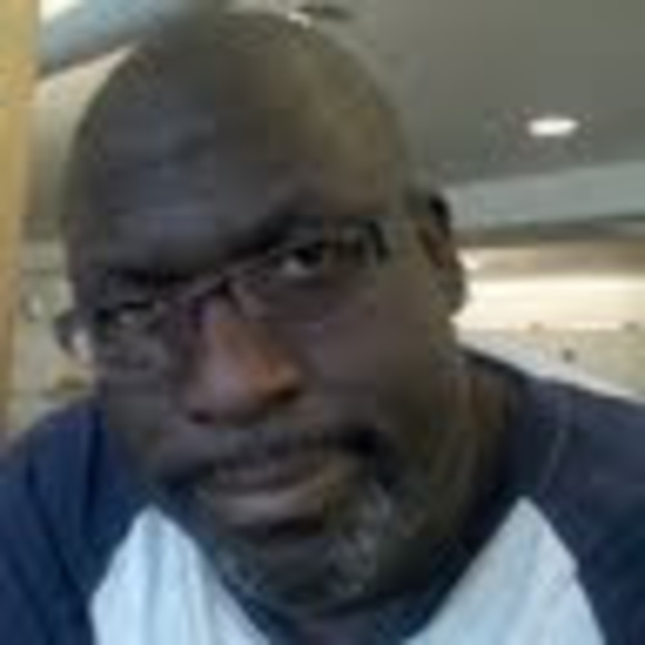 Profile Picture of Keith King (@keithmerr) on Poshmark