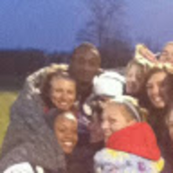 Lorenzo Tanner - Poshmark Profile Picture of Lorenzo Tanner (@lozo48060) on Poshmark