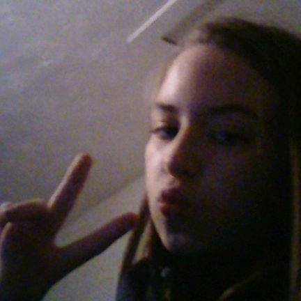 Profile Picture of xxrobynxx (@robynholdham) on Tiktok
