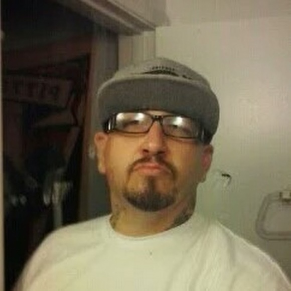 Profile Picture of Chris Angel (@crissangel629) on Poshmark