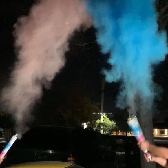 Profile Picture of M Silveira (@gogetter15) on Poshmark