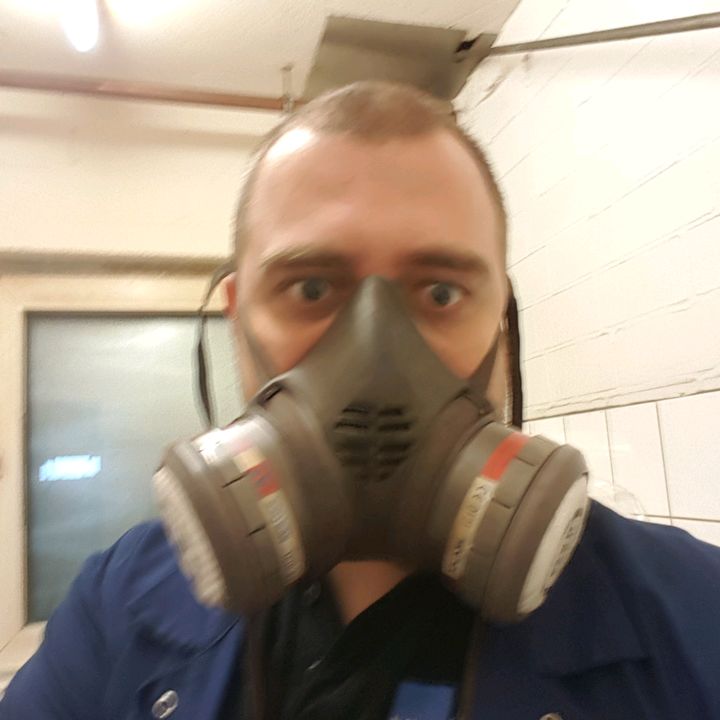 Profile Picture of Michael Böseler (@michiatwar) on Tiktok