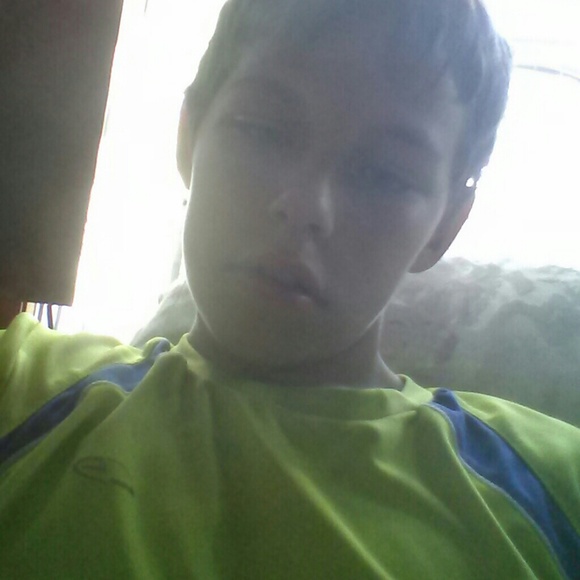 Profile Picture of Derek Demattia (@debo43) on Poshmark