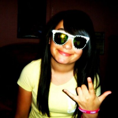 Profile Picture of Tori Hernandez (@torihernandez3) on Twitter