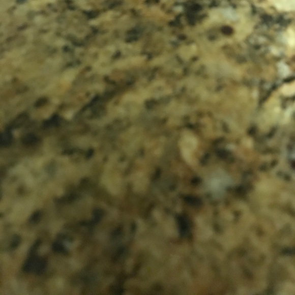 Profile Picture of Kevin Solis (@kevinsolis12) on Poshmark