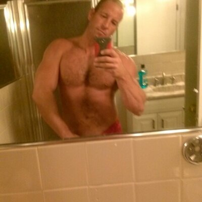 Profile Picture of Joey Dyer (@joeydyer14) on Twitter