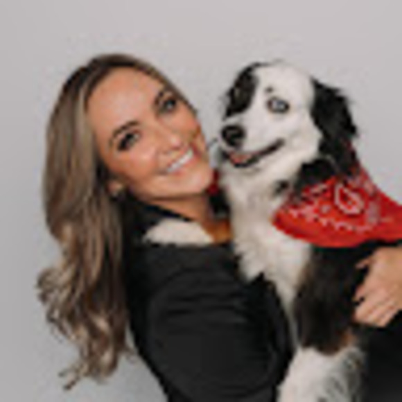 Hannah Ringley - Poshmark Profile Picture of Hannah Ringley (@heringley) on Poshmark