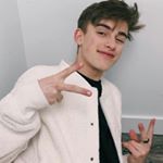 Profile Picture of || happiness follows :) (@infinitejohnnyo) on Instagram