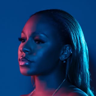 Profile Picture of Vicky Logan (@victoriouslogan) on Instagram