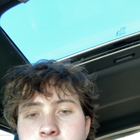 Profile Picture of Christopher Torres (@chris77torres3) on Poshmark