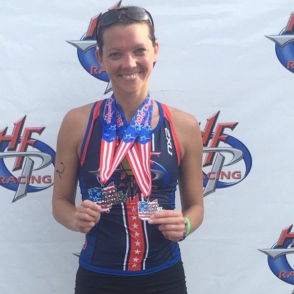 Rachel Barends - Poshmark Profile Picture of Rachel Barends (@rbarends) on Poshmark