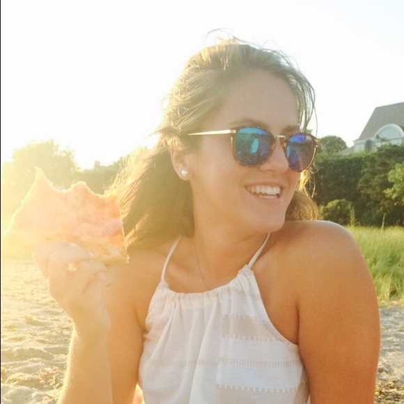 Profile Picture of Casey Clark (@cclark17) on Poshmark