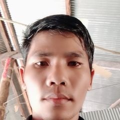 Profile Picture of ជាង រឿន (@jeangrouen) on Tiktok