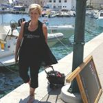 Profile Picture of Cheryl McLean (@blackboardart_au) on Instagram