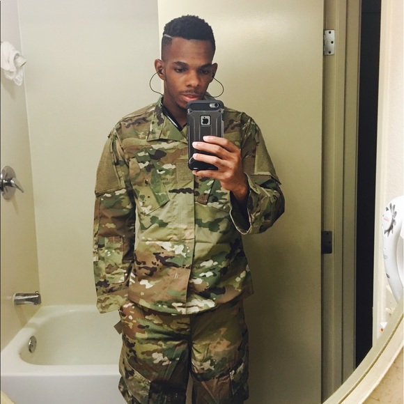 Profile Picture of Lenworth Gregory (@len_len) on Poshmark