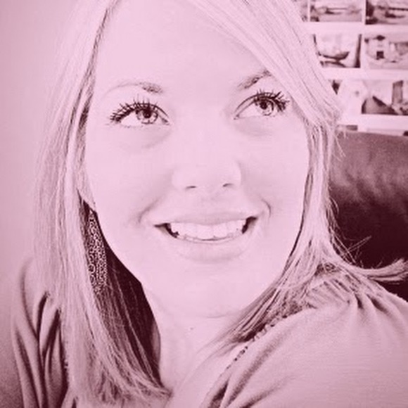 Julie Sprankles - Poshmark Profile Picture of Julie Sprankles (@julielms) on Poshmark