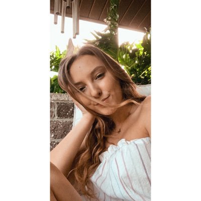 Profile Picture of Jennifer Gable (@jennnnn_g) on Twitter