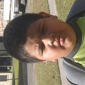 Profile Picture of Matthew Zapata (@vivianflores0001) on Pinterest