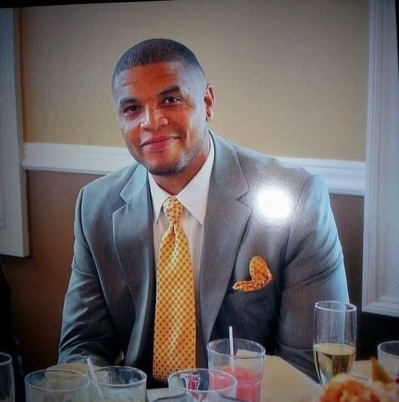 Profile Picture of Davis Brandon (@biggb75) on Poshmark