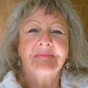 Profile Picture of Nina Spitzer (@mauigoddess2000) on Youtube