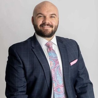 Profile Picture of Brian Crater (@briancraterofficial) on Instagram