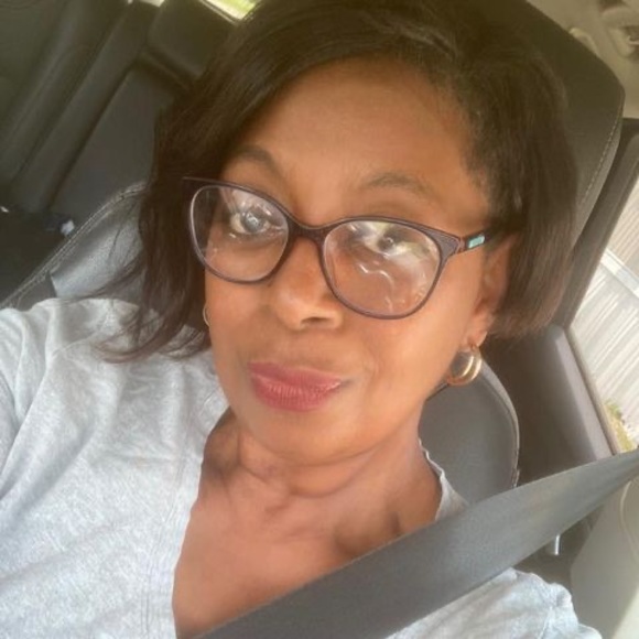Profile Picture of Dupree Annette (@andrafisher67) on Poshmark