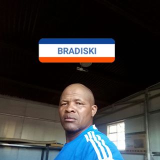 Profile Picture of Eddie Pelele (@eddie.pelele.9) on Facebook