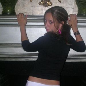 Luciana White - Myspace Profile Picture of Luciana White (@132028509) on Myspace