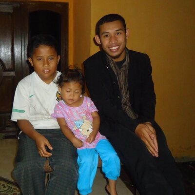 Profile Picture of Muhammad Asadullah (@pujangga32) on Twitter