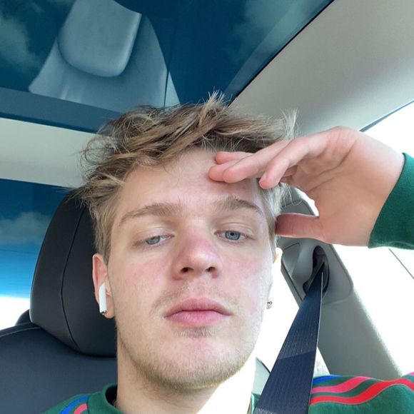 Dalton Ottolini - Poshmark Profile Picture of Dalton Ottolini (@daltonottolini) on Poshmark