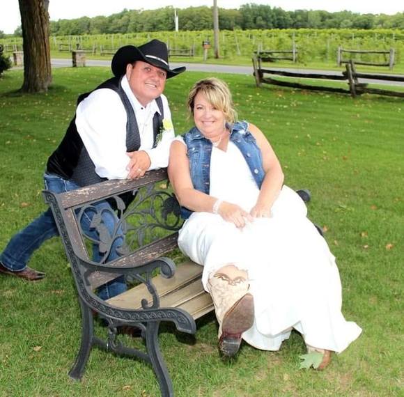 Profile Picture of Josée Boudreault jobou (@kimye23) on Poshmark