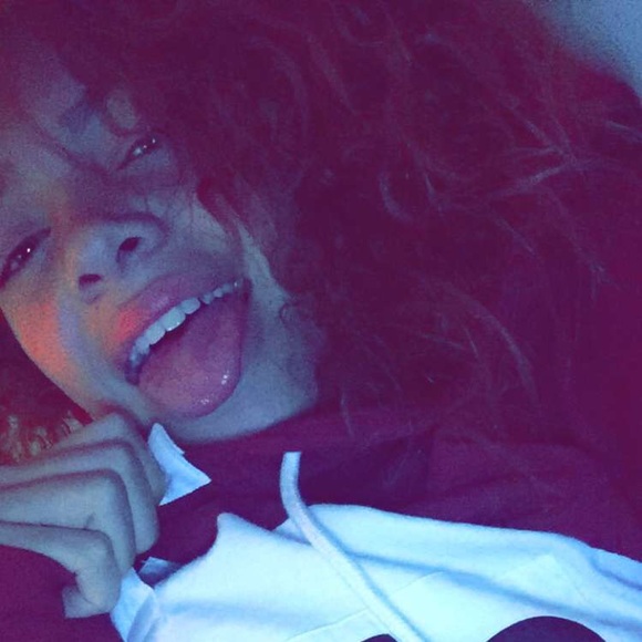 Profile Picture of Comer Chanel (@chanel_comer) on Poshmark