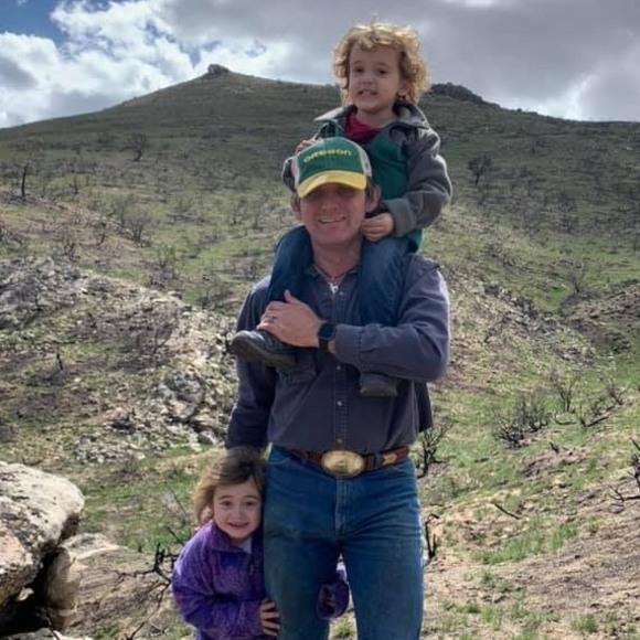 Profile Picture of Curtis Moore (@curtfmoore) on Poshmark