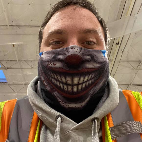 Profile Picture of George Simcox (@grgsimcox) on Poshmark