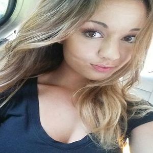 Profile Picture of Alaina Myers (@lainaeileen) on Myspace