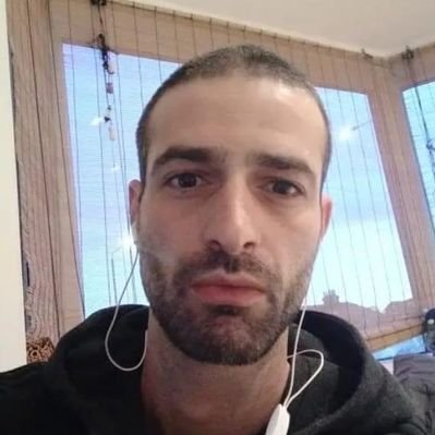 Profile Picture of Aris Andrianopoulos (@aris_andr) on Twitter