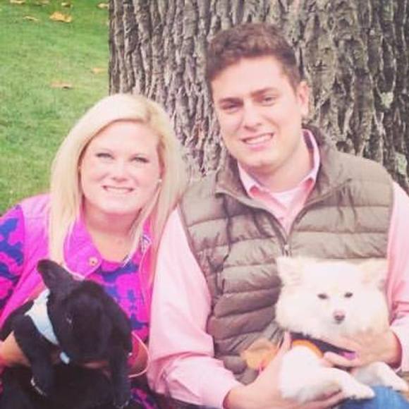 Profile Picture of Greg Swierzewski (@swierzewski) on Poshmark