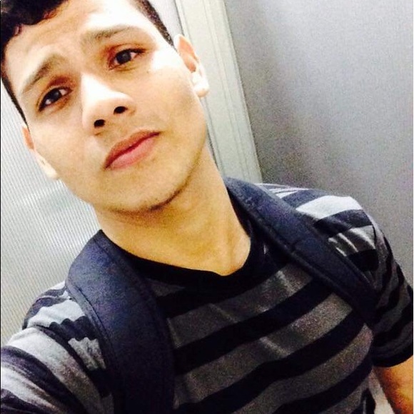 Profile Picture of Emmanuel Alvarado (@emmanuelalva295) on Poshmark