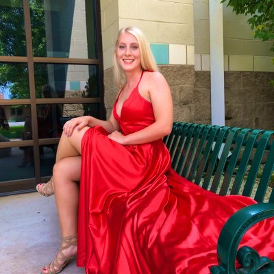 Profile Picture of Michaela Allen (@michaelaa4522) on Twitter