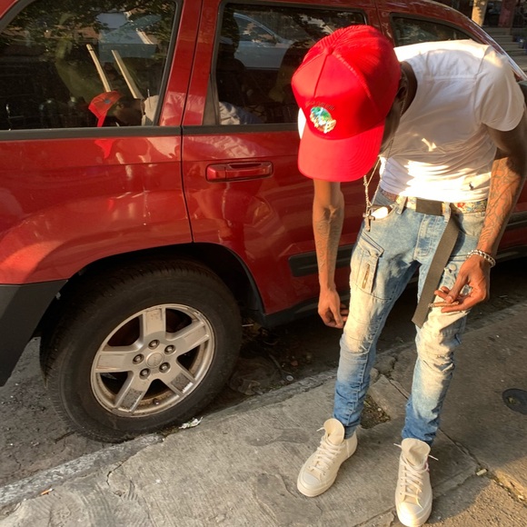 Profile Picture of Jeremiah Shields (@jeremiahshie803) on Poshmark