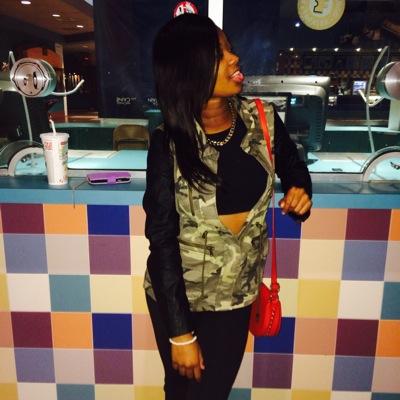 Profile Picture of YouHoesFavoriteGirl (@CallMeTed_) on Twitter