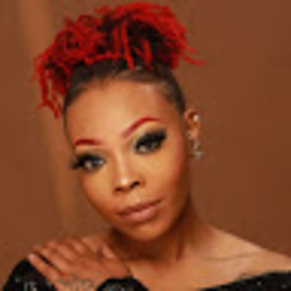 Profile Picture of Alexis Spight (@pklexi) on Poshmark